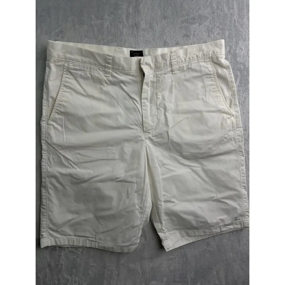 J.Crew Club Men's White Chino Shorts - Size 35W - Classic Summer Casual